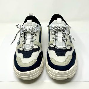 23.65 Sneakers (Jungkook)